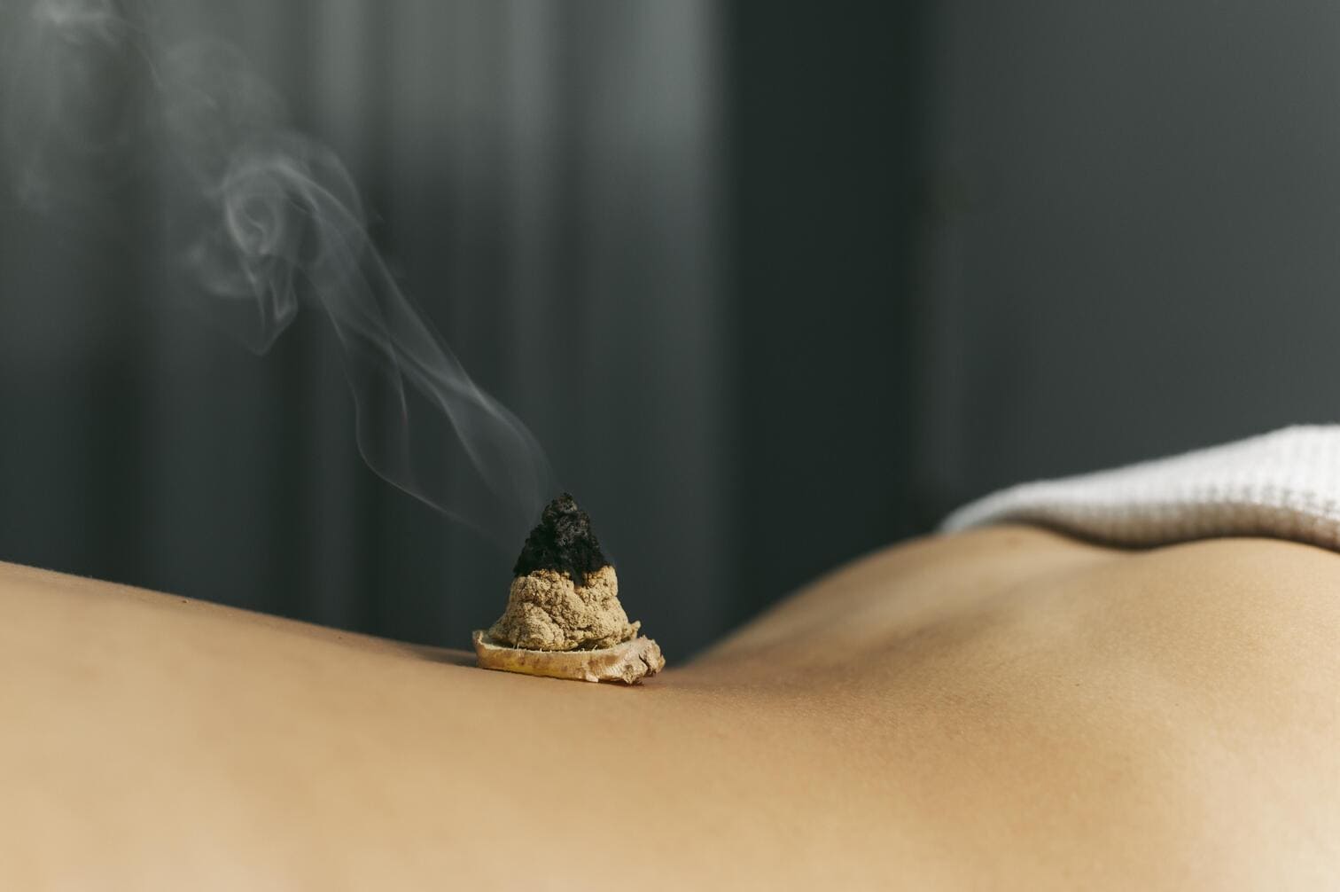 aromatherapy-session-close-up